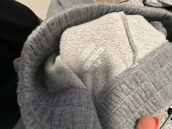 Grey Sweatpants Under Armour - Image 3
