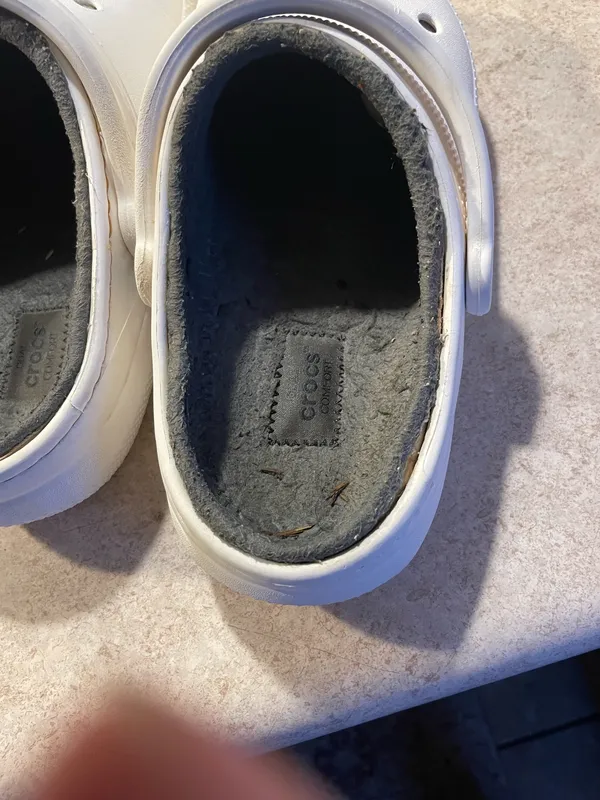White Crocs Women’s Clogs size 8 - Image 7