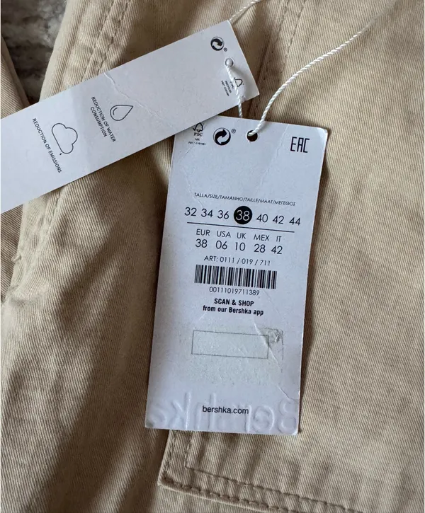Bershka Cargo Pants - Image 2
