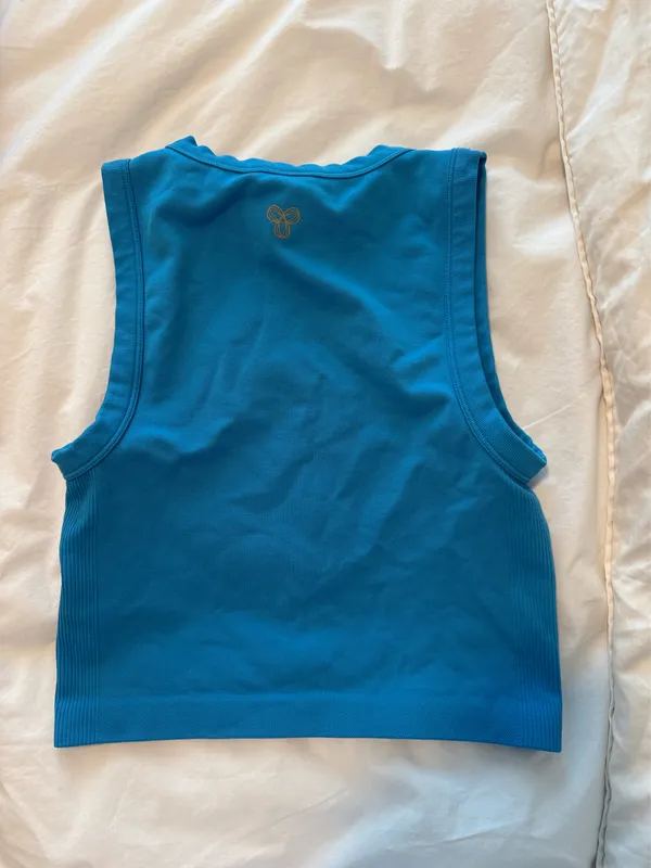 Aritzia tank top - Image 2