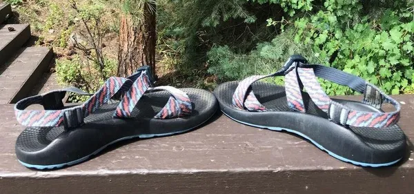 Chacos Strappy Red Blue Sandals Women’s Size 9 - Image 6
