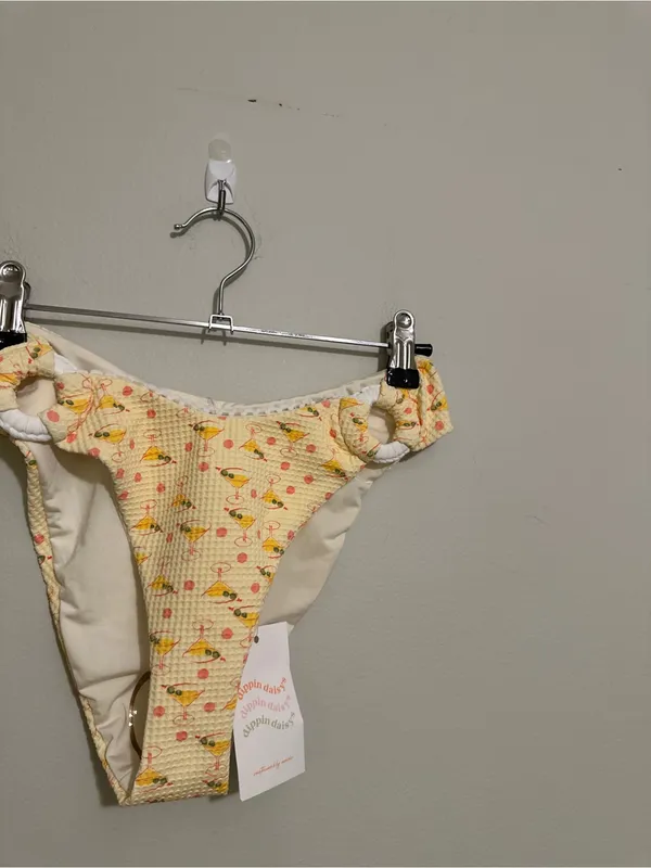 Dippin Daisy’s Lotus Bandeau Top and Taya Cheeky Bottom in Martini Yellow - NWT - Image 11