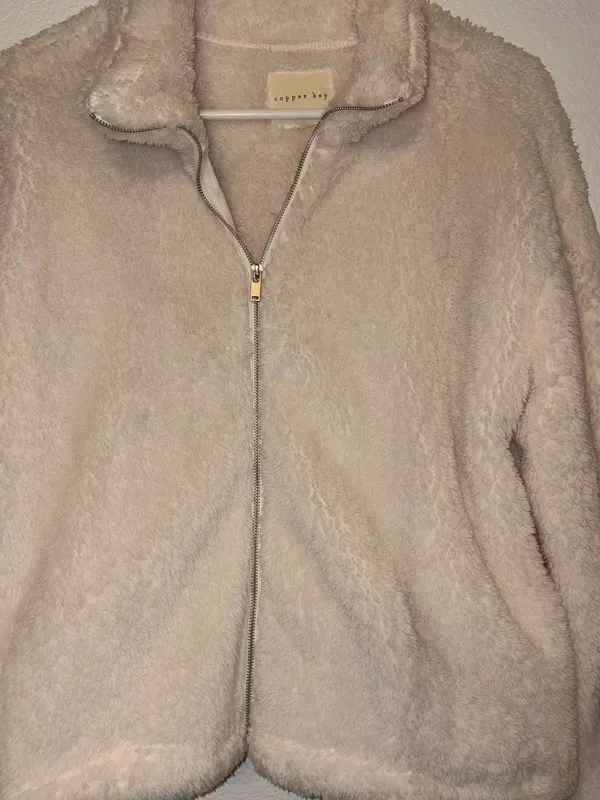 Copper Key Cream Sherpa Fleece Full Zip Jacket Medium - Image 9