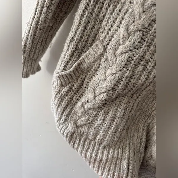 Abercrombie & Fitch Gray‎ Cable Knit Zip Up Sweater - Image 4