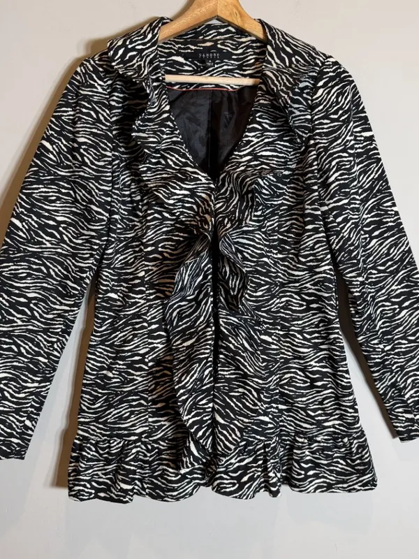 Sandro Studio Zebra Print Ruffle Jacket Women's Small Black White Designer Fun - Image 5