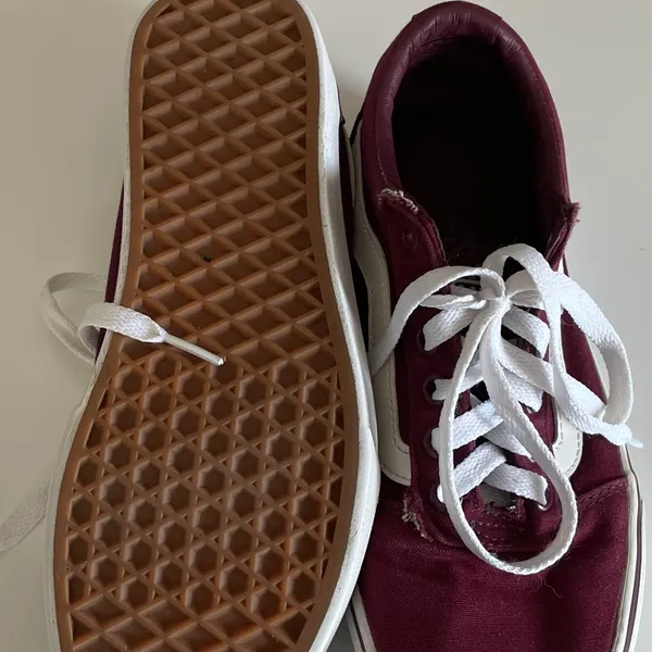 Vans Old Skool burgundy low top sneakers - Image 2