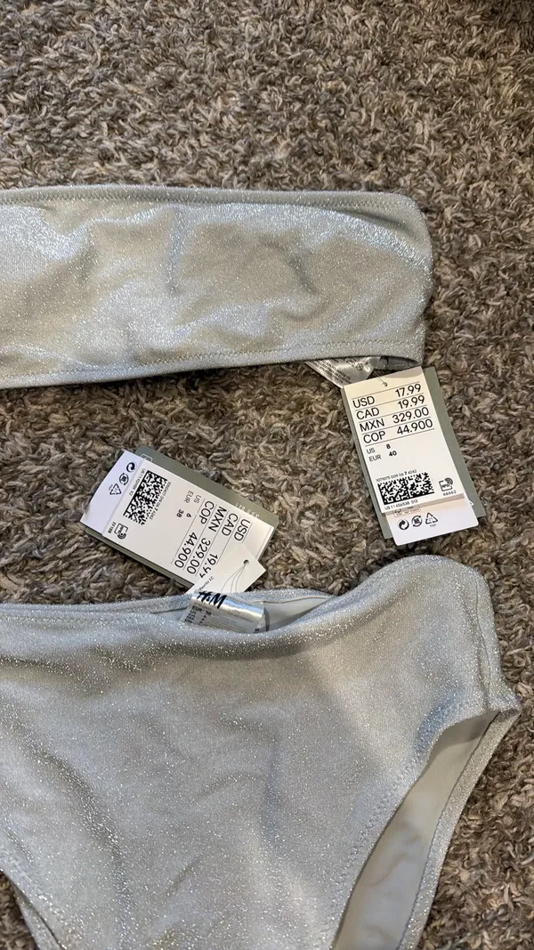 H&M Swimsuit set - Image 2