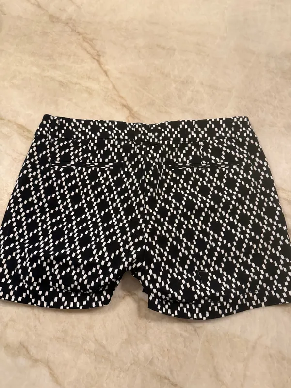 a.n.a Shorts - Image 2