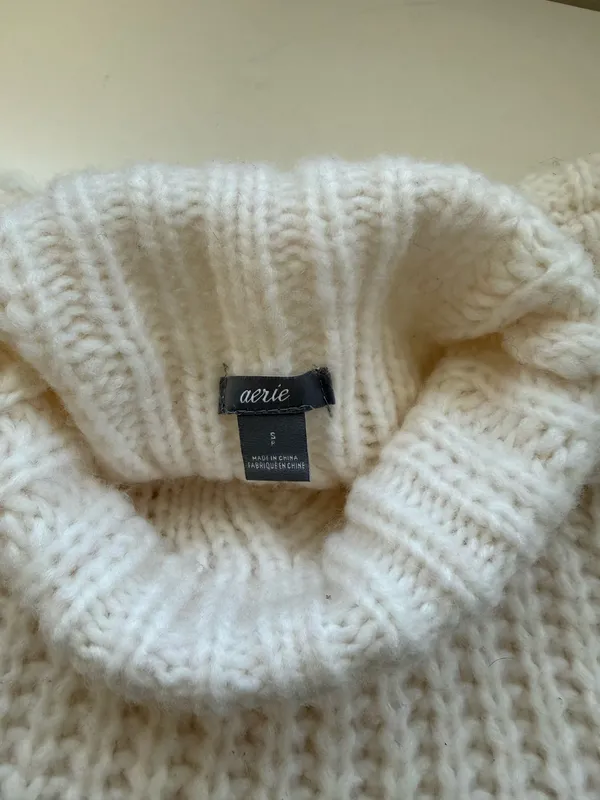 Aerie Ivory White Cable Knit Sweater Mock Turtleneck Wool Cozy - Image 8