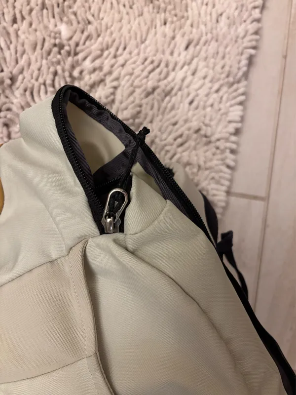 Patagonia Backpack - Image 6