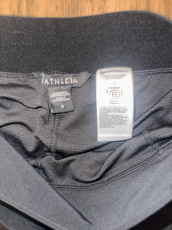 Cute Athleta short and top set  - Image 3