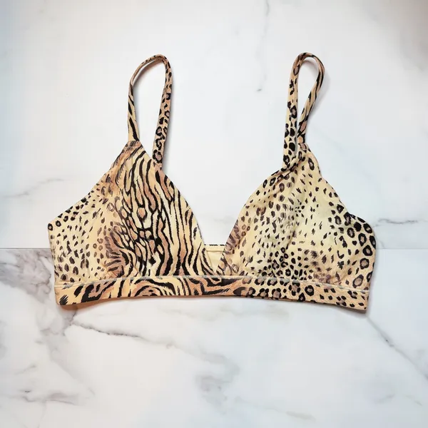 Skims Fits Everybody Triangle Bralette  - Image 2