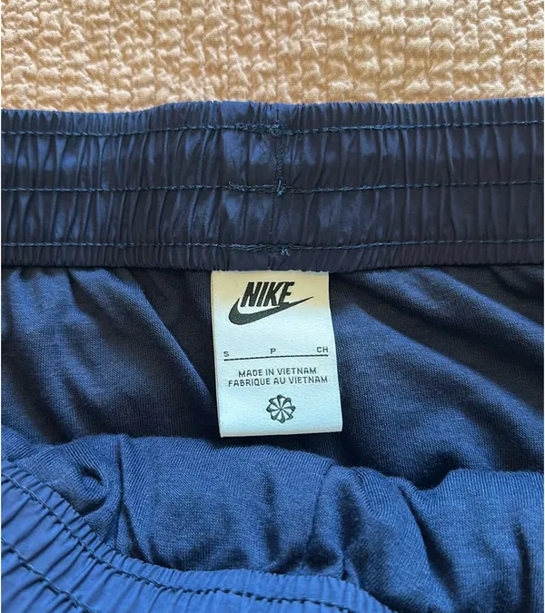 Nike Shorts - Image 2