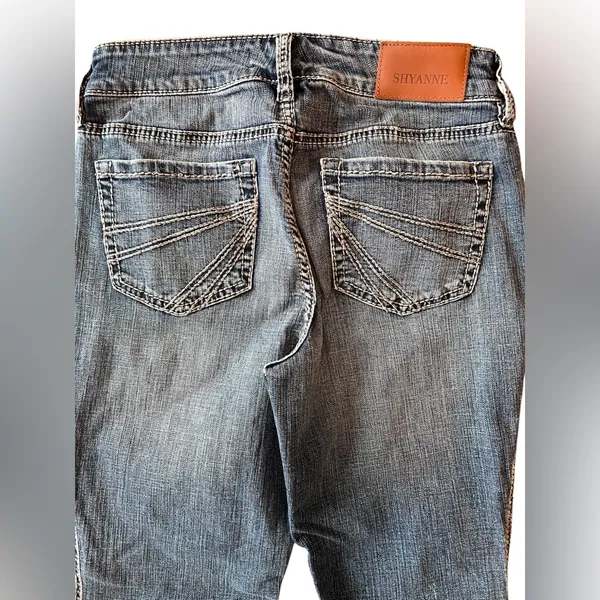 Shyanne Shay Mid Rise‎ Boot cut Jeans - Image 2