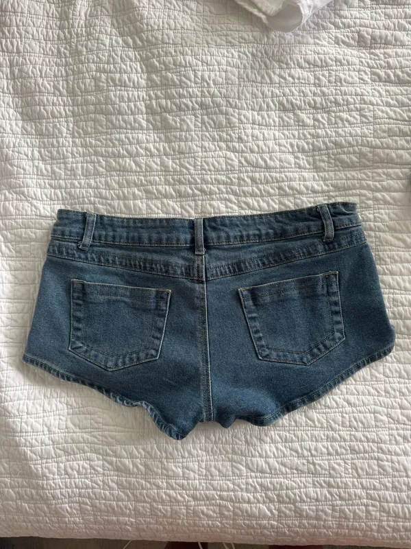 Edikted Low-Rise Jean Shorts - Image 3