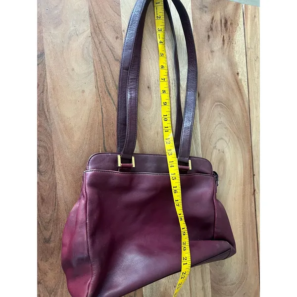 90's vintage Etienne Aigner burgundy leather shoulder bag purse horseshoe logo - Image 4