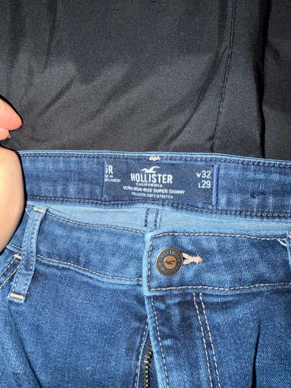 Ultra High-Rise Super Skinny Hollister Jeans - Image 6