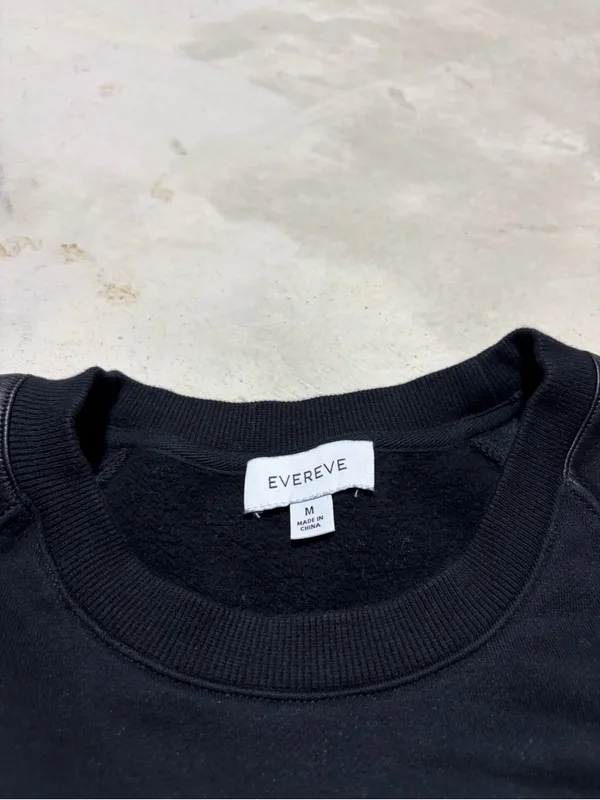 Evereve Black Sweatshirt with Faux Leather Shoulder Panels medium - Image 5