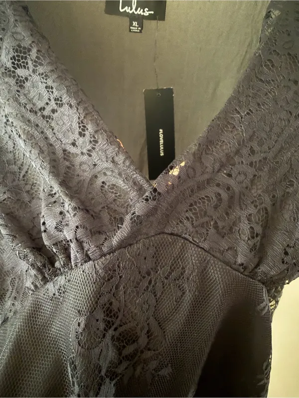 New lulus lace body suit - Image 3