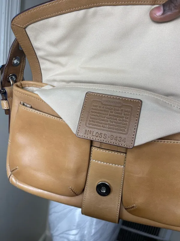 Coach Signature Sufflette leather handbag soho 9434 and purse Beige, Leather - Image 8