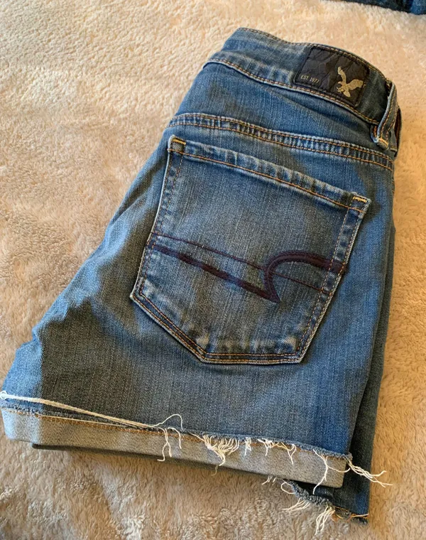 Shorts - Image 2