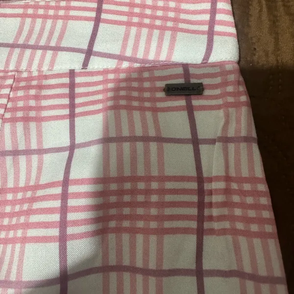 O'Neill Pink and White Plaid Mini Skirt - Image 5