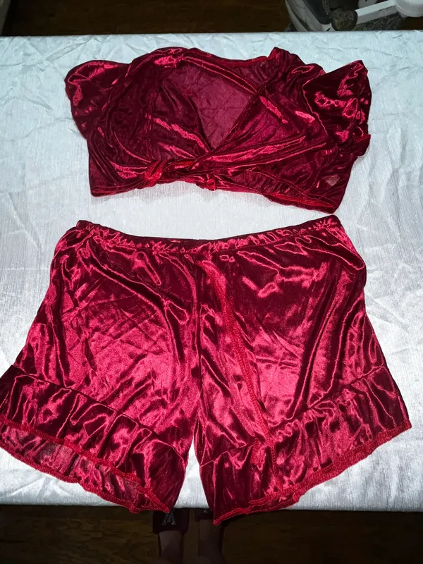 2 pieces Knotted crop top ruffle shorts - Image 7