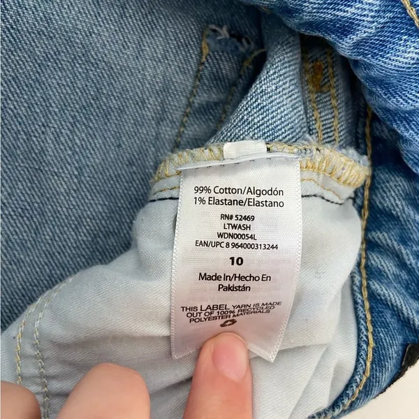Free Assembly women’s‎ 90’s straight cut jeans — size 10 - Image 8