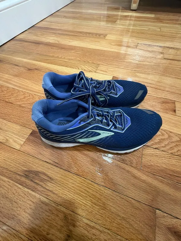 Brooks Ghost 12 Women's Size 9 Peacoat Blue Aqua Running Shoes - Image 3