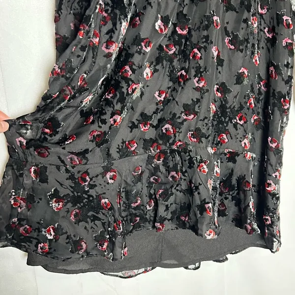 Wayf Black Crushed Velvet Floral Print V Neck‎ Long Sleeve Mini Dress Small - Image 5