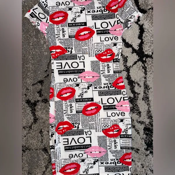 ⚠️SOLD⚠️Bodycon mini dress - Image 2