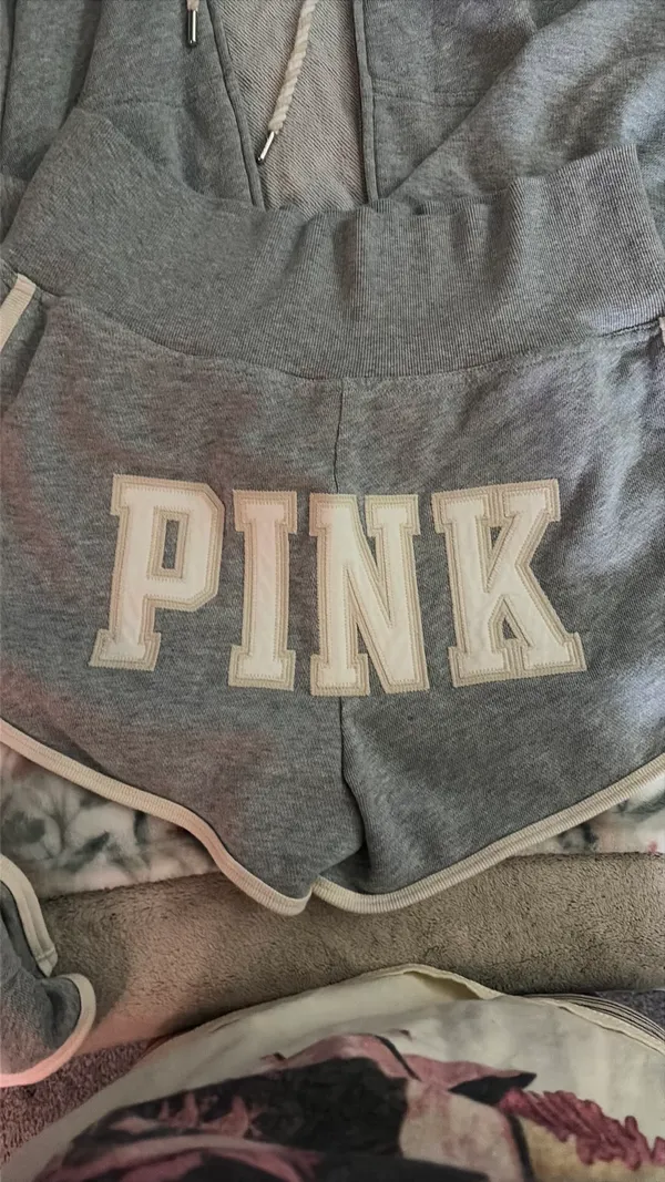 PINK Victoria's Secret Matching Set - Image 3
