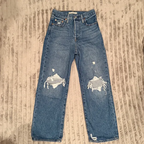 Levis Ribcage Straight Ankle Jeans‎ 26 Distressed High Rise Med Wash Button Fly - Image 2