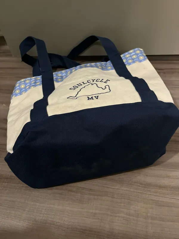 Vineyard Vines Bag Canvas Tote - Image 5