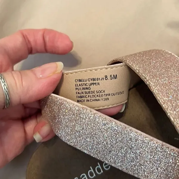 Madden girl size 8.5 pink & gold sparkly jute wedge comfy stylish sandals GUC - Image 4