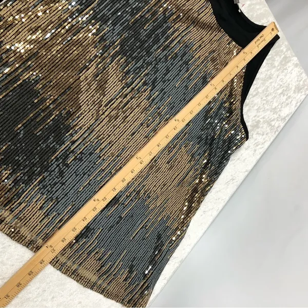 Mauve women’s gold & black sequined top 1x/2x read description - Image 5