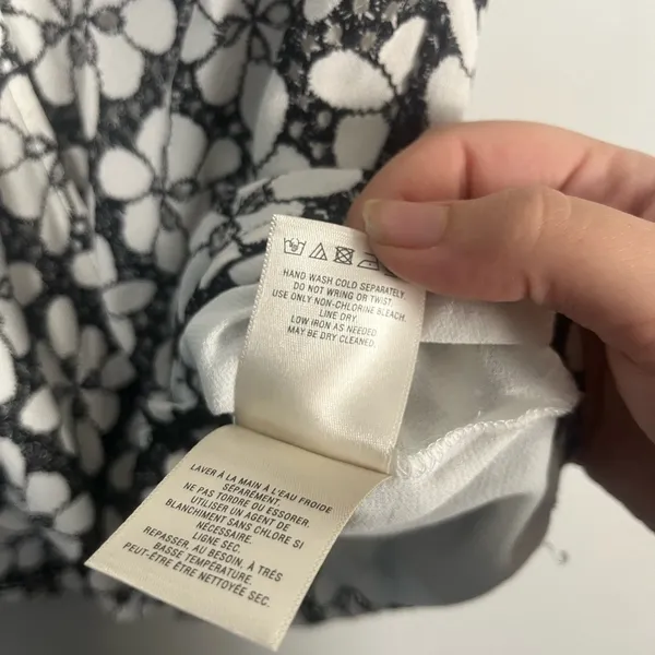 Maeve by Anthropologie Coralie Wrap Top black and white size 6 - Image 7