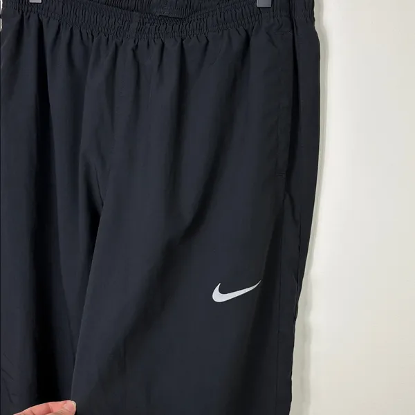 Nike Dri Fit Pants Women’s Size Large Black Straight Leg Zip Ankles - Image 4