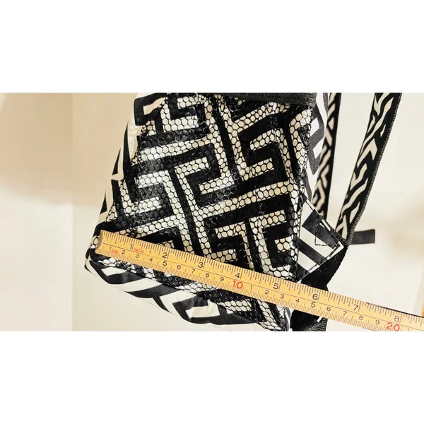 Retro vibe White/black chevron full sz backpack padded book bag school work sack - Image 6