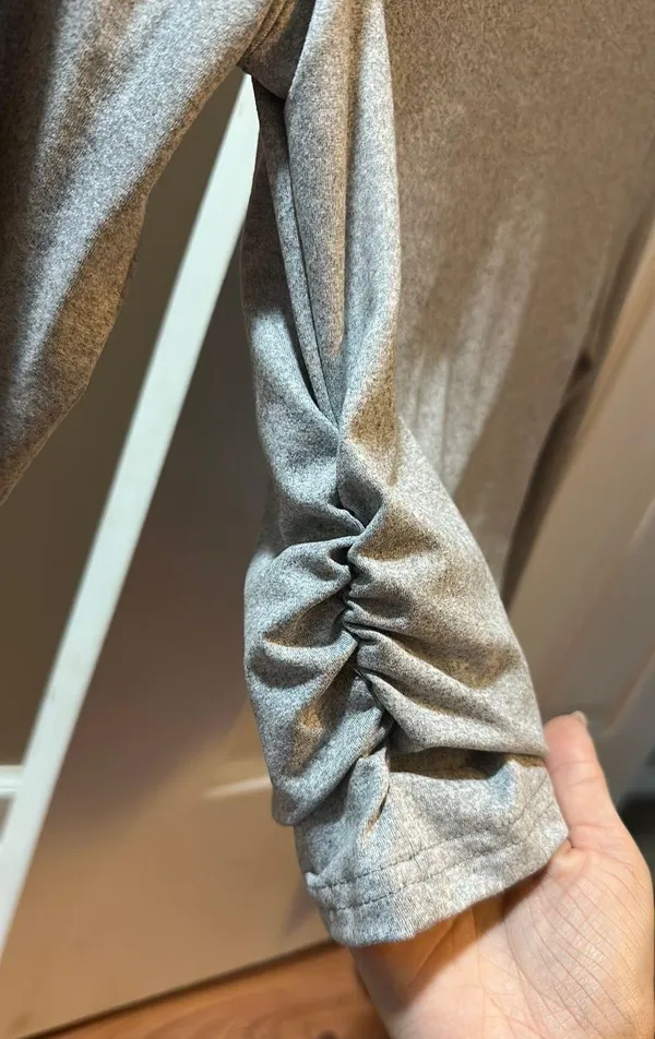 Amazon Grey long sleeve - Image 2