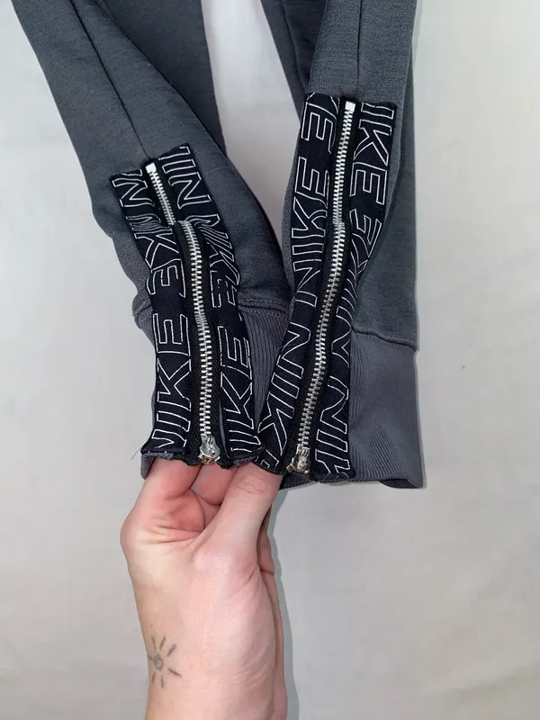 Nike sweatpants  - Image 7