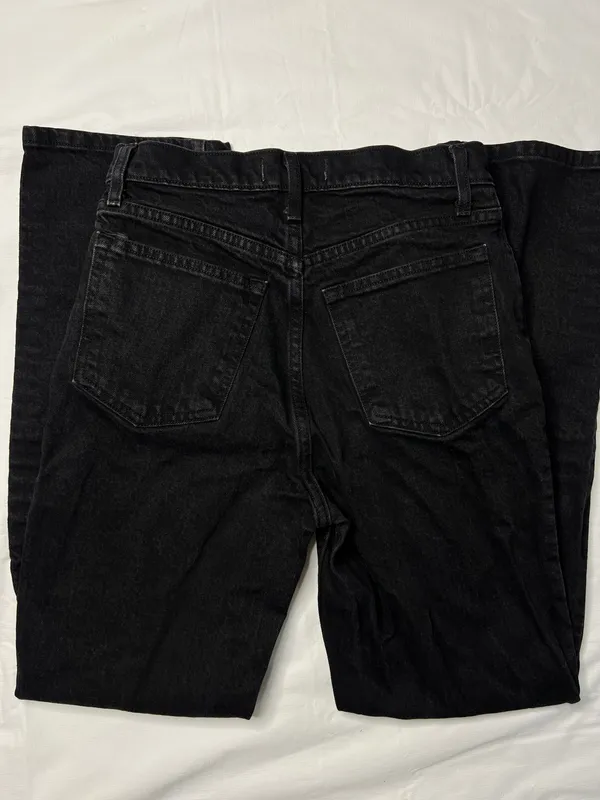 Abercrombie Ultra High Rise The 90’s Straight 27/4 High-Waisted Black Denim Jeans - Image 6