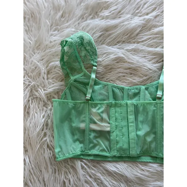 Victoria’s Secret Boho Floral Embroidery Cap Sleeve Corset Top Clueless Green M - Image 9