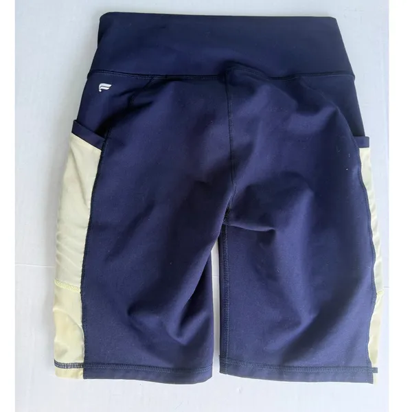 Fabletics S-M On-The-Go High-Waisted 9'' Short Navy/Creme - Image 6