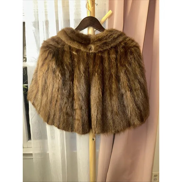 Vintage Brown Ladies Sable vs Sable Fur  Shawl Cape Stole - Image 4