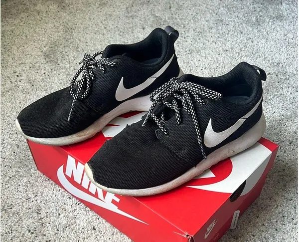 Nike Roshe One - Image 3