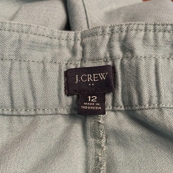 J Crew Factory women’s Cropped twill paper-bag pant green Size 12 NWOT - Image 4