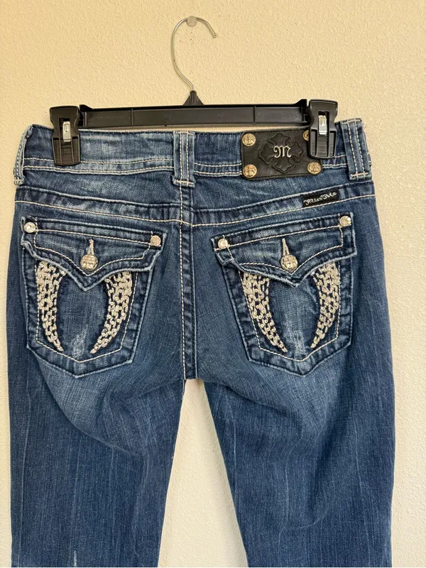 Miss Me Bootcut Jeans Size 27 Embellished Flap Pocket Y2K Denim - Image 4