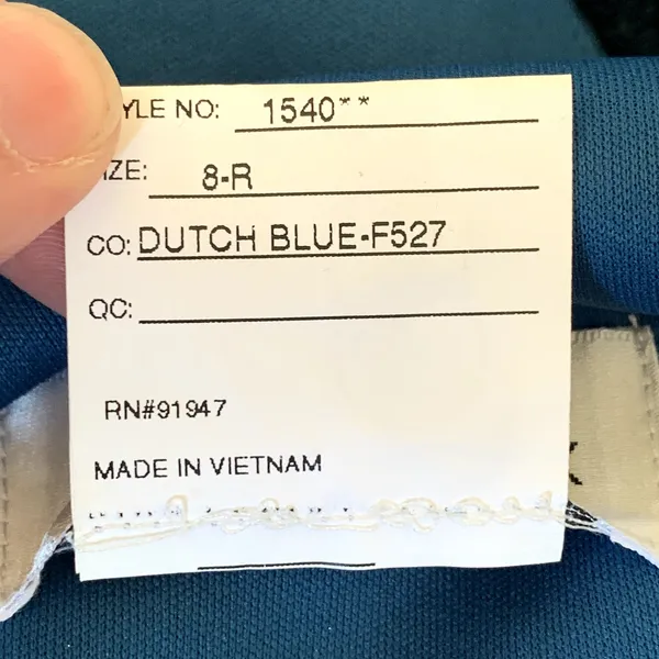 NWT After‎ Six Velvet Flutter Sleeve Dress in Dutch Blue - Image 8