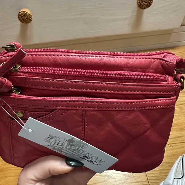 Catwalk Studio Convertible Wristlet Bag NEW WITH TAGS - Image 5